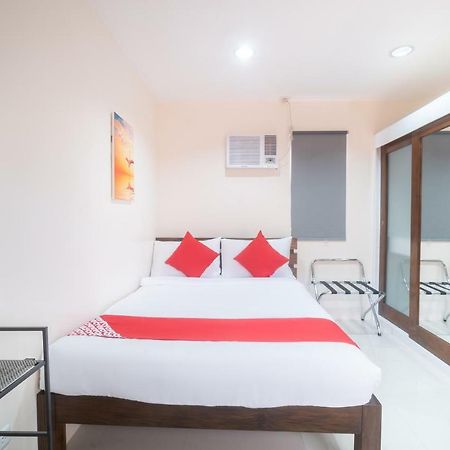 Oyo 199 Solange Apartelle Davao City Εξωτερικό φωτογραφία