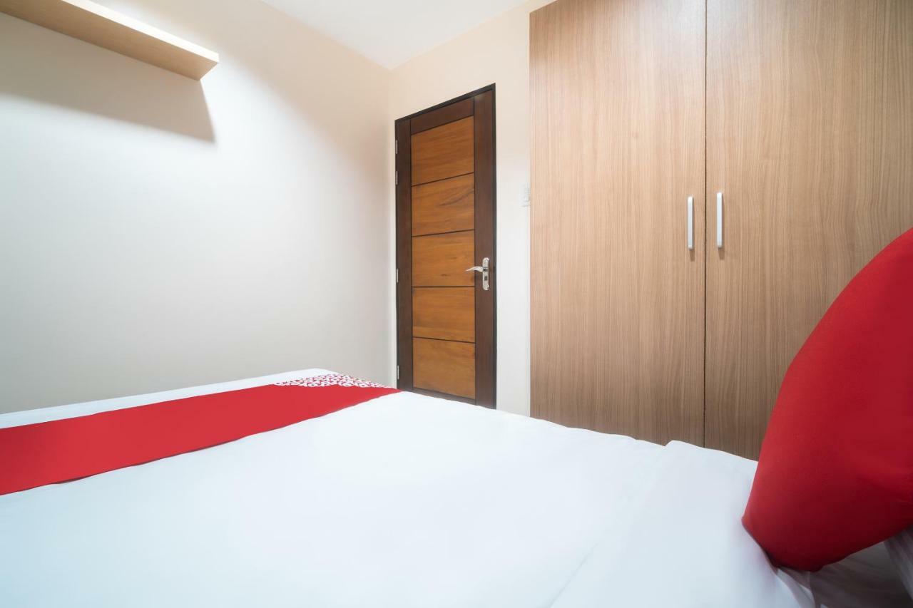 Oyo 199 Solange Apartelle Davao City Εξωτερικό φωτογραφία