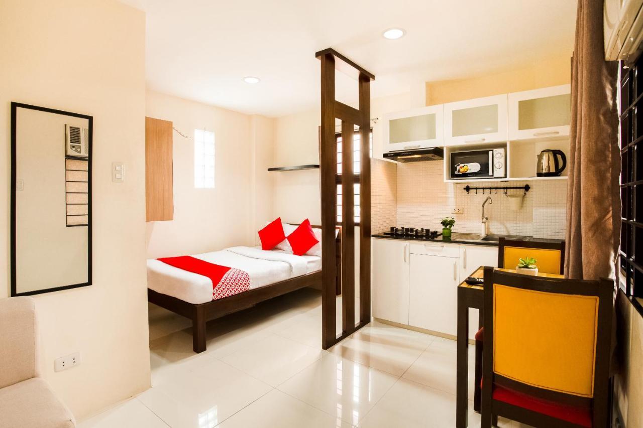 Oyo 199 Solange Apartelle Davao City Εξωτερικό φωτογραφία