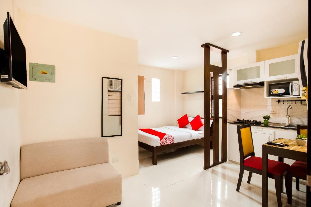 Oyo 199 Solange Apartelle Davao City Εξωτερικό φωτογραφία